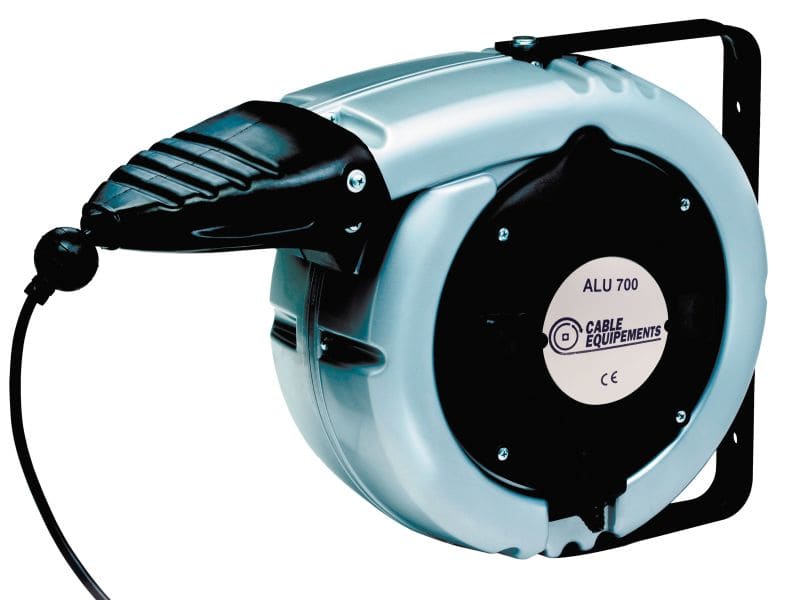 CABLE EQUIPEMENTS - Autom. Kabelaufroller PC - 08+2m 5G2,5² HO7RN-F - IP42 - Einsch. Arretierung