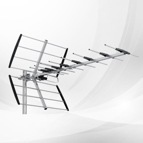 TRIAX - UHF-Antenne 12 Elemente K21-48 Gewinn typ. 12 dBi